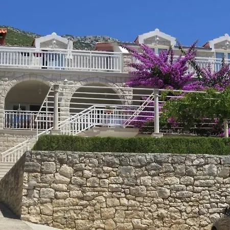 Studio In With Sea View, Terrace, Air Conditioning, Wi-fi *